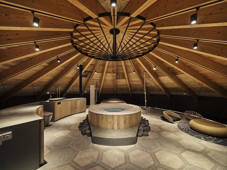 The Circus by CUBO design architect