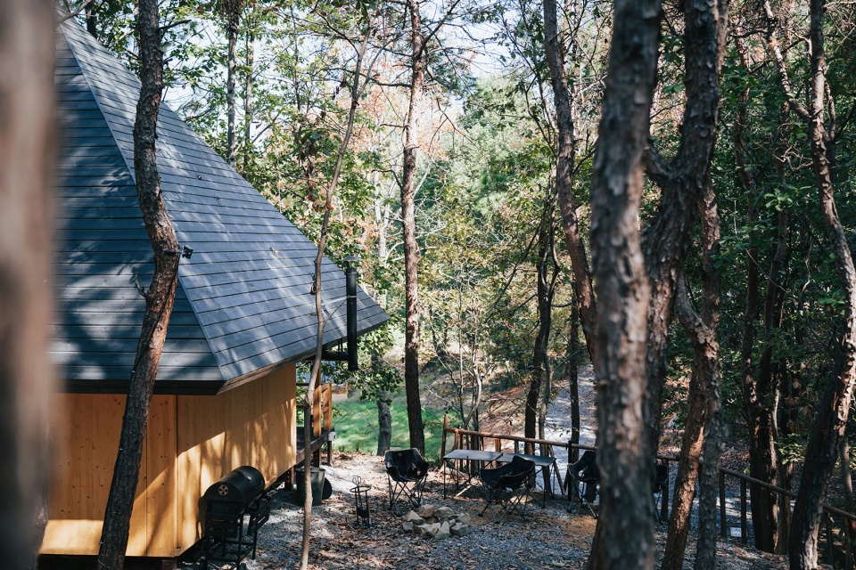 Wild Home 96 The Pyramid Cabin China by Wiki World Advanced Architecture Lab