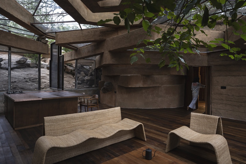 chuzhi house by wallmakers