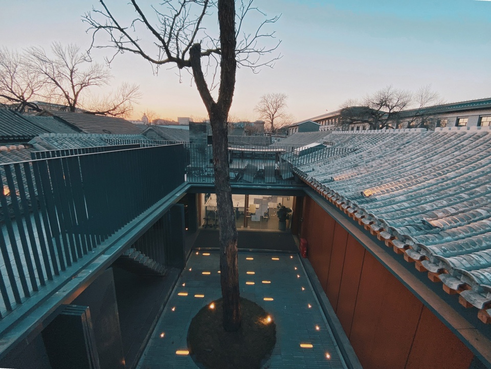 new office of bazuo architecture studio in traditional beijing hutong by bazuo architecture studio