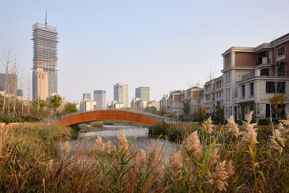 a leaf of boat the reconstruction of a convenient bridge in new jiangwan neighborhood shanghai by l and m