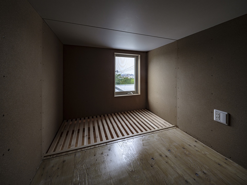 House for G by kurosawa kawara ten Architect