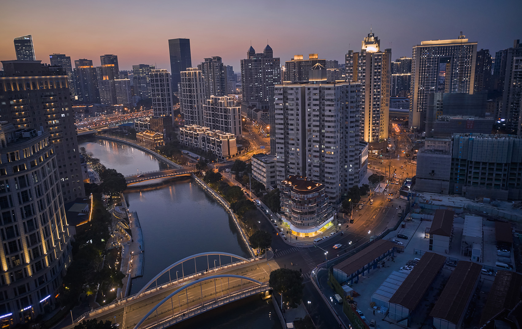 The Decoration Design of Suhe Service Station by Original Design Studio