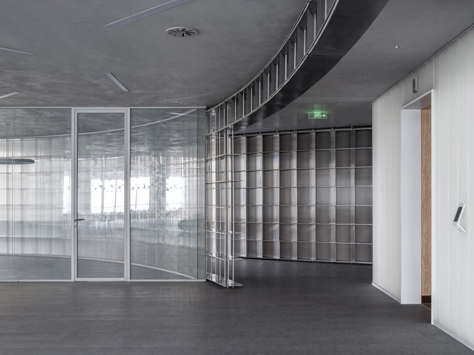 winding frames of light shanghai china by hcch studio