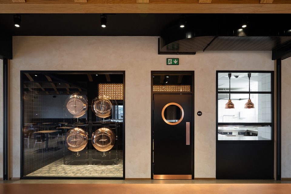 Bernard Visitor Center by B 2 Architecture