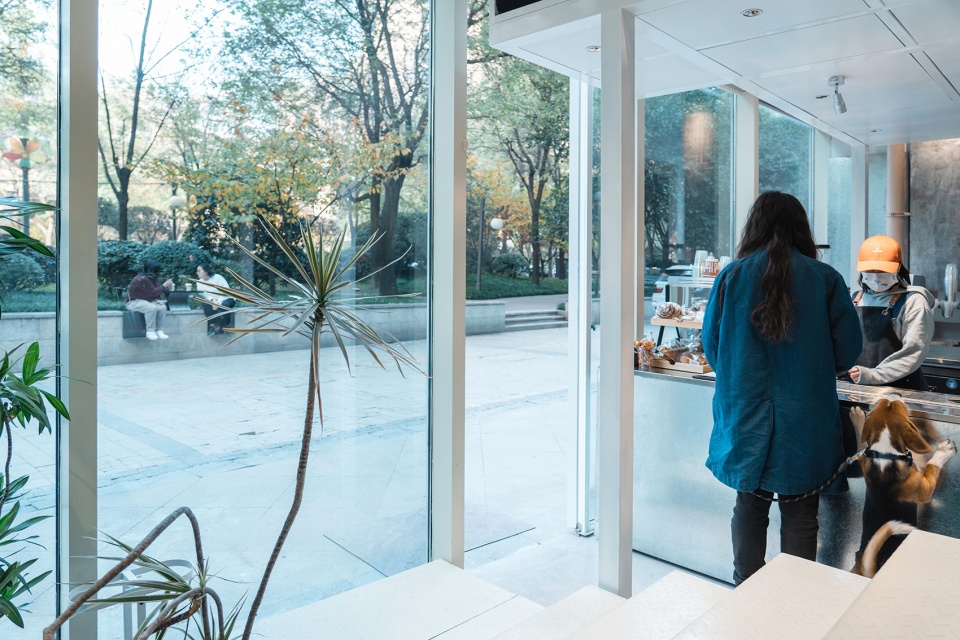 Secondhalf Coffee China by Archstay Architects