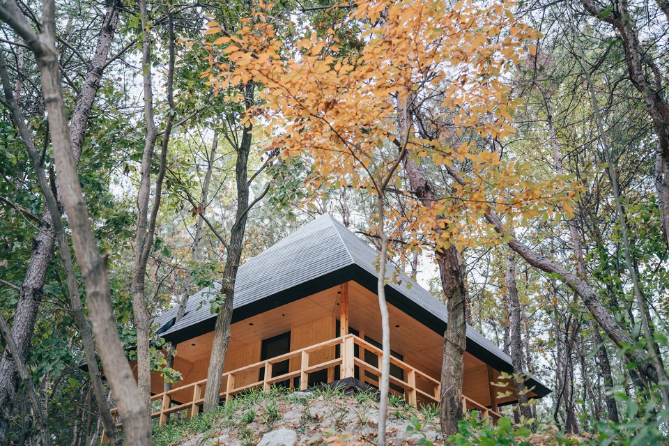 Wild Home 96 The Pyramid Cabin China by Wiki World Advanced Architecture Lab
