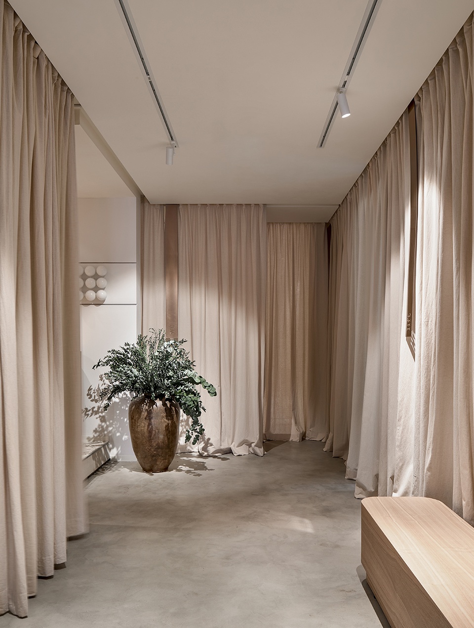 GRAIN restaurant by DA bureau