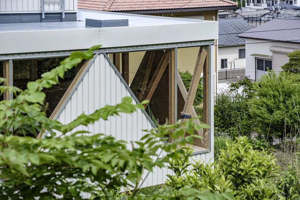 House for G by kurosawa kawara ten Architect