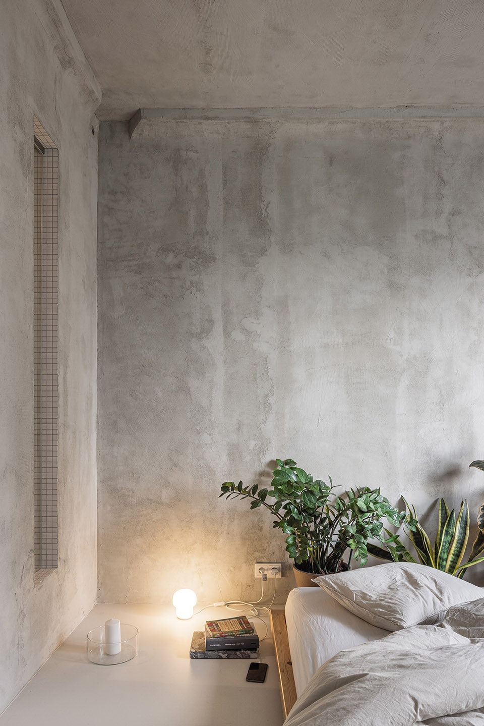 panelak apartment by kilohonc