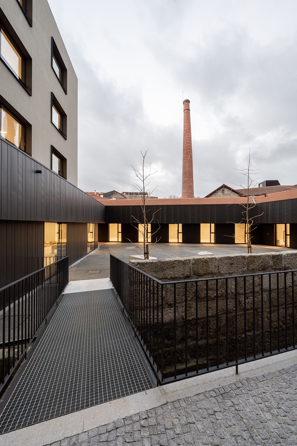 Rehabilitation of the old Jordao Theater and Garage Avenida by Pitagoras Group