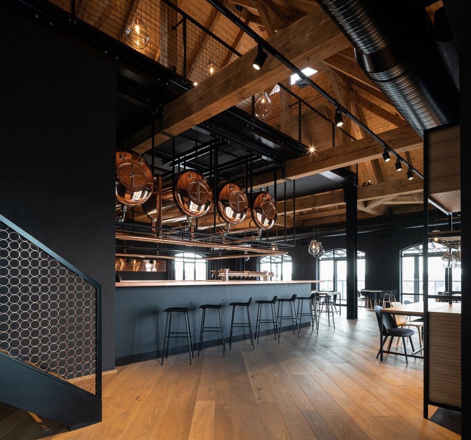 Bernard Visitor Center by B 2 Architecture