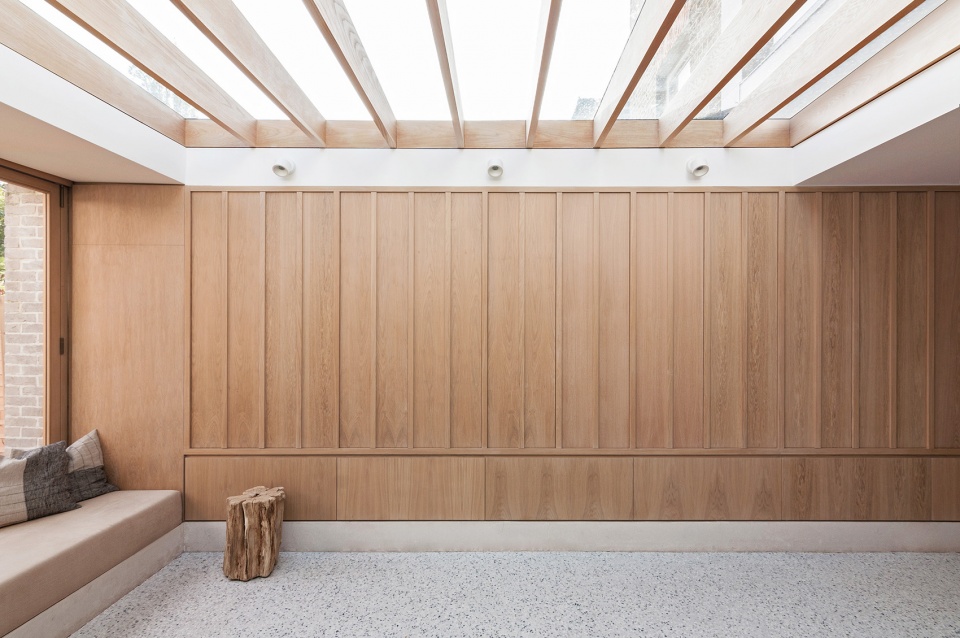 Courtyard House by Yellow Cloud Studio
