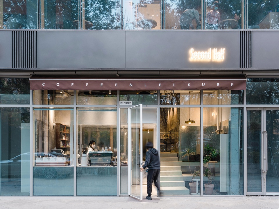 Secondhalf Coffee China by Archstay Architects