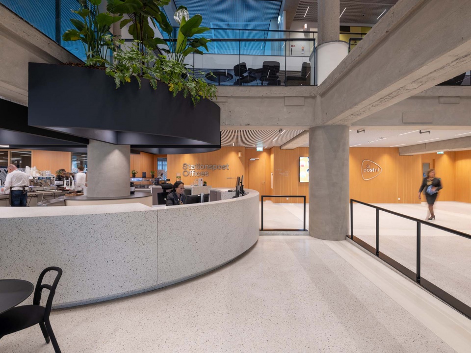 Stationspostgebouw by KCAP Kraaijvanger Architects