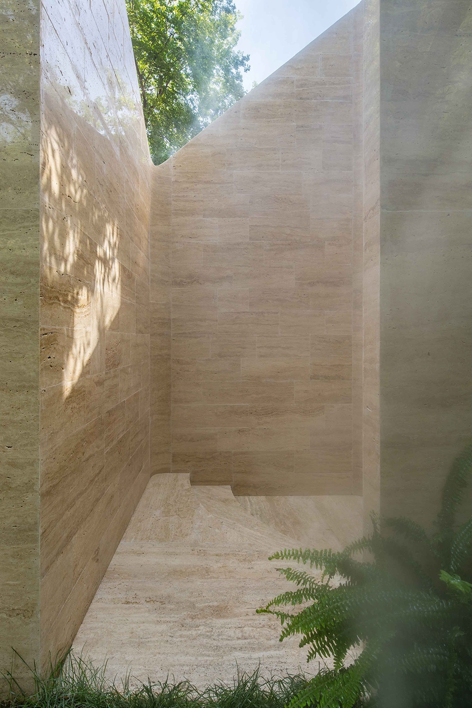 Botanica Meditation Centre by HAS design and research