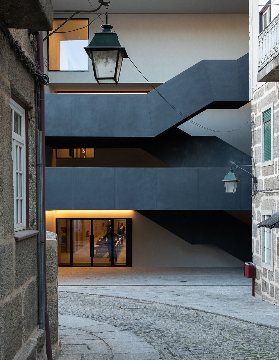 Rehabilitation of the old Jordao Theater and Garage Avenida by Pitagoras Group