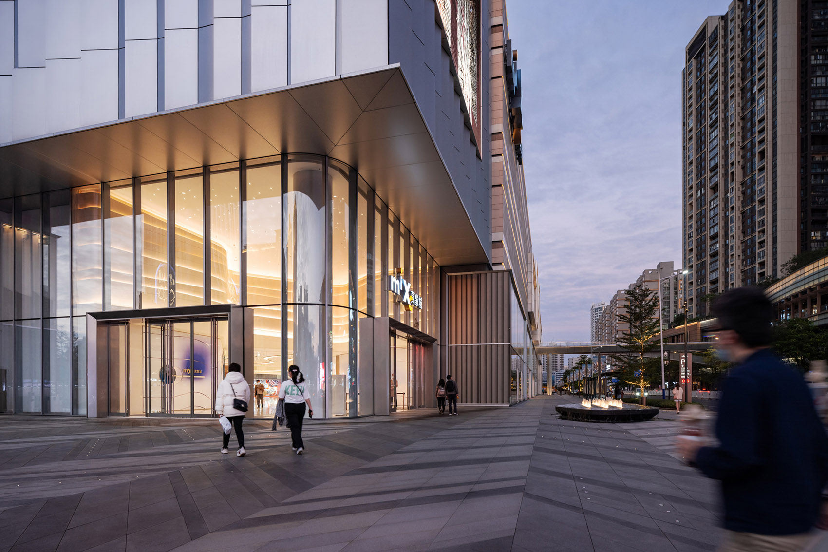 Landscape Design of CRLAND Mixc Haikou by GM Landscape - 谷德设计网