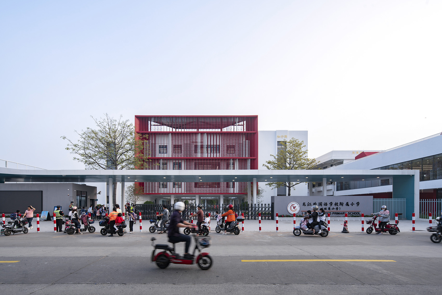 Renovation of the primary school affiliated to longjiang foreign