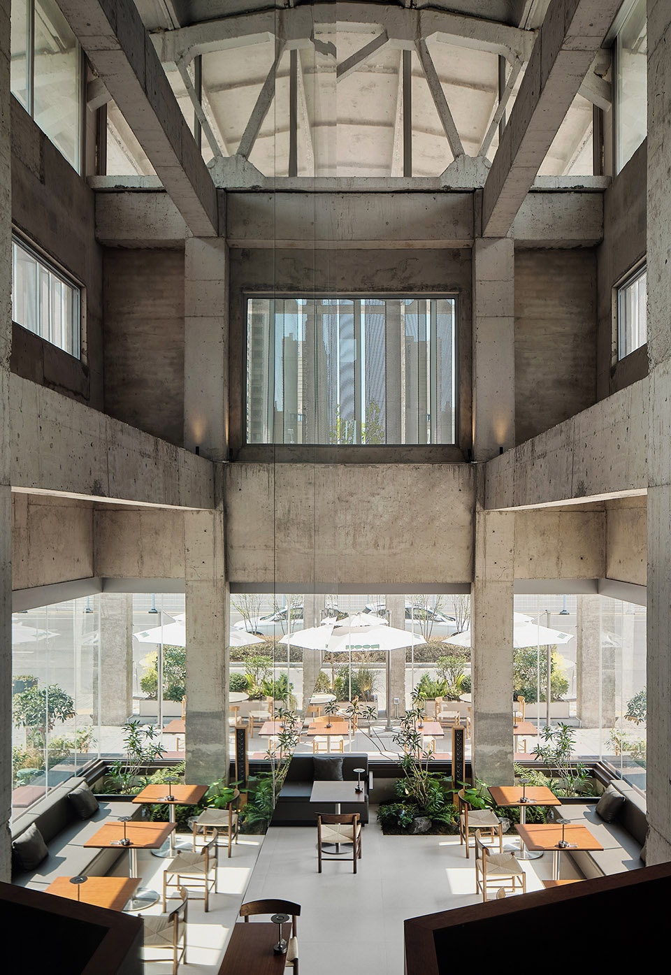 mooi archive by triostudio