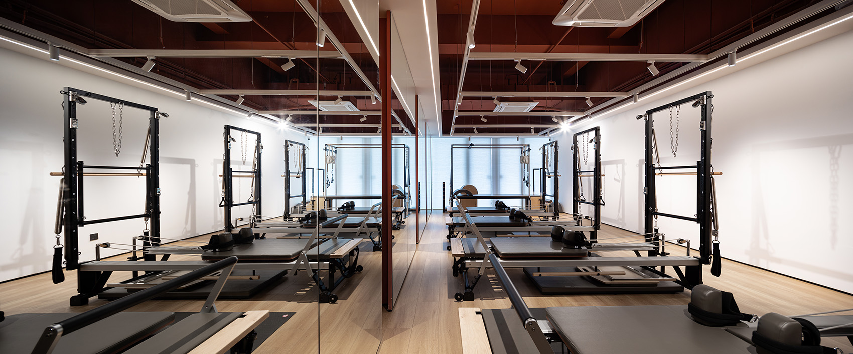 Yoga Yoga China by Whale Interior