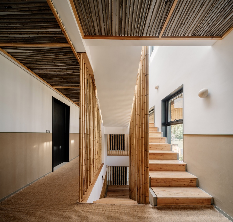 som land by roomoo