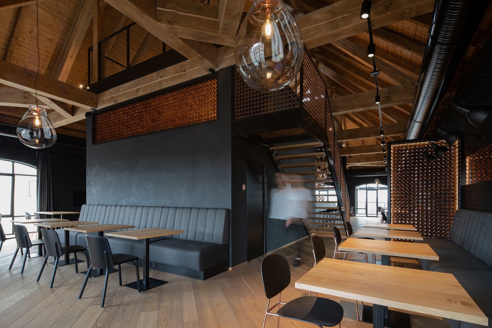 Bernard Visitor Center by B 2 Architecture