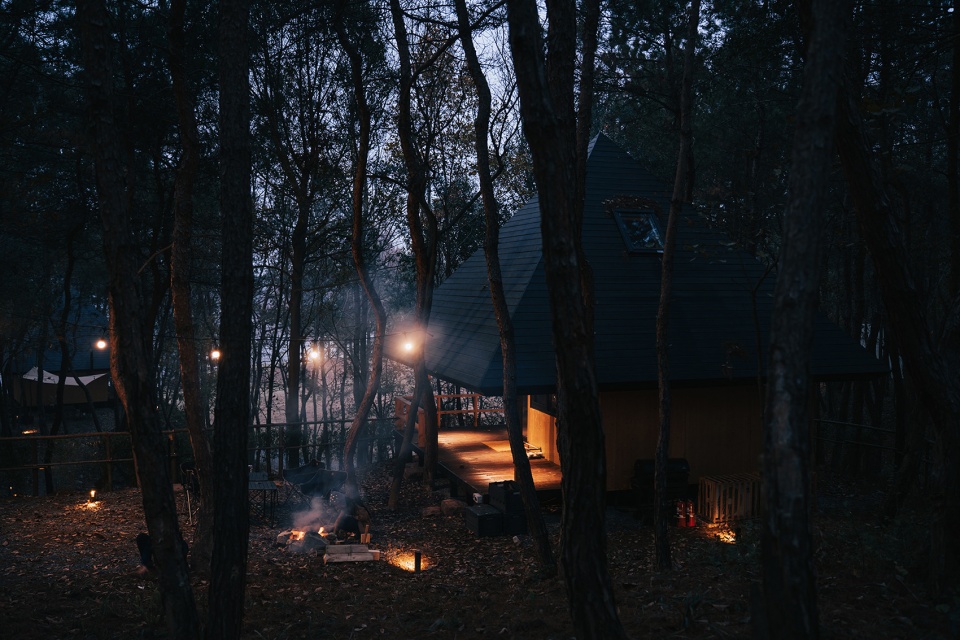 Wild Home 96 The Pyramid Cabin China by Wiki World Advanced Architecture Lab