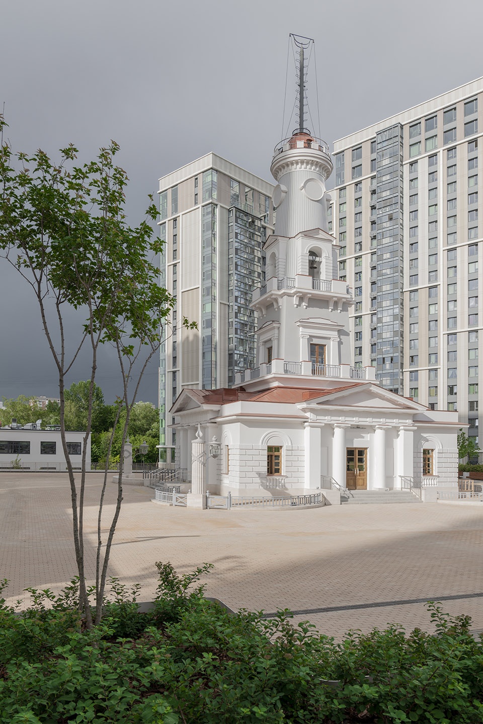 public space in the residential complex by basis architectural bureau