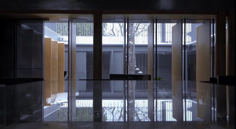 new office of bazuo architecture studio in traditional beijing hutong by bazuo architecture studio