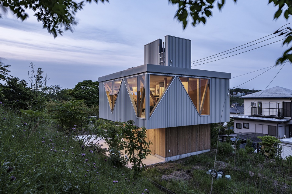 House for G by kurosawa kawara ten Architect