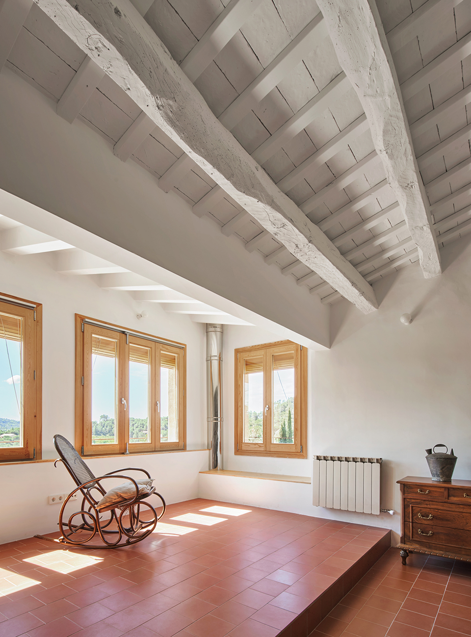 108era-renovation-of-a-farmhouse-in-granera-by-vallribera-noray