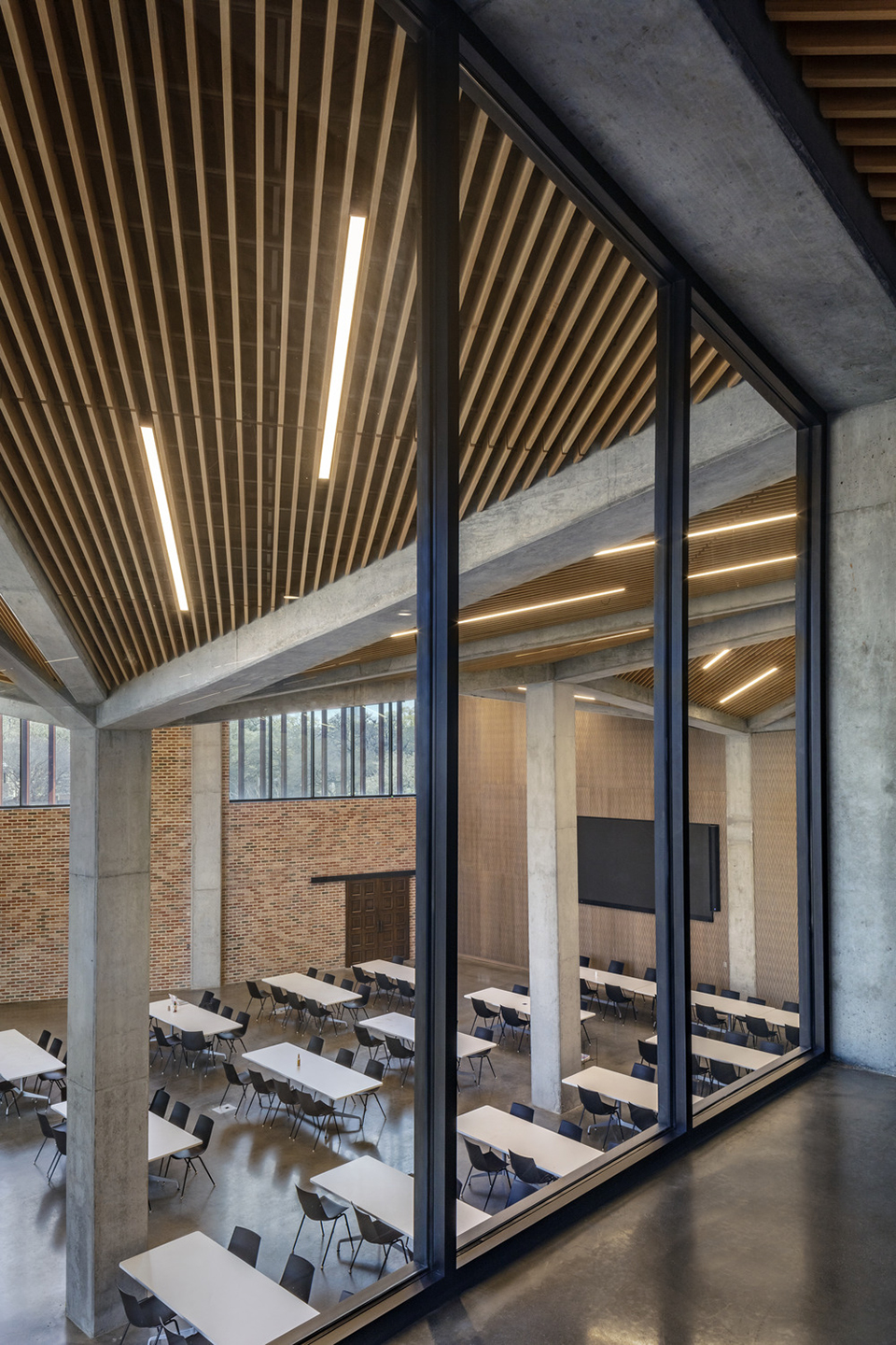 Sid Richardson Residential College, Houston by Barkow Leibinger - 谷德设计网