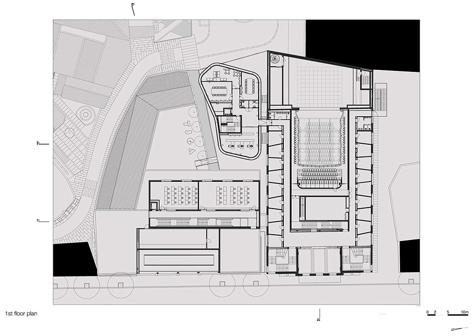 Rehabilitation of the old Jordao Theater and Garage Avenida by Pitagoras Group