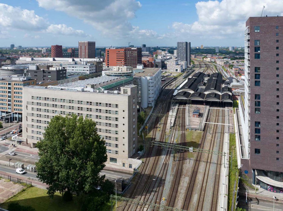 Stationspostgebouw by KCAP Kraaijvanger Architects