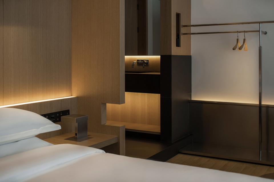 sfeel designer hotel in taikoo li by harmo design