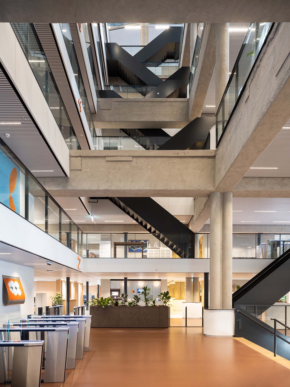 Stationspostgebouw by KCAP Kraaijvanger Architects