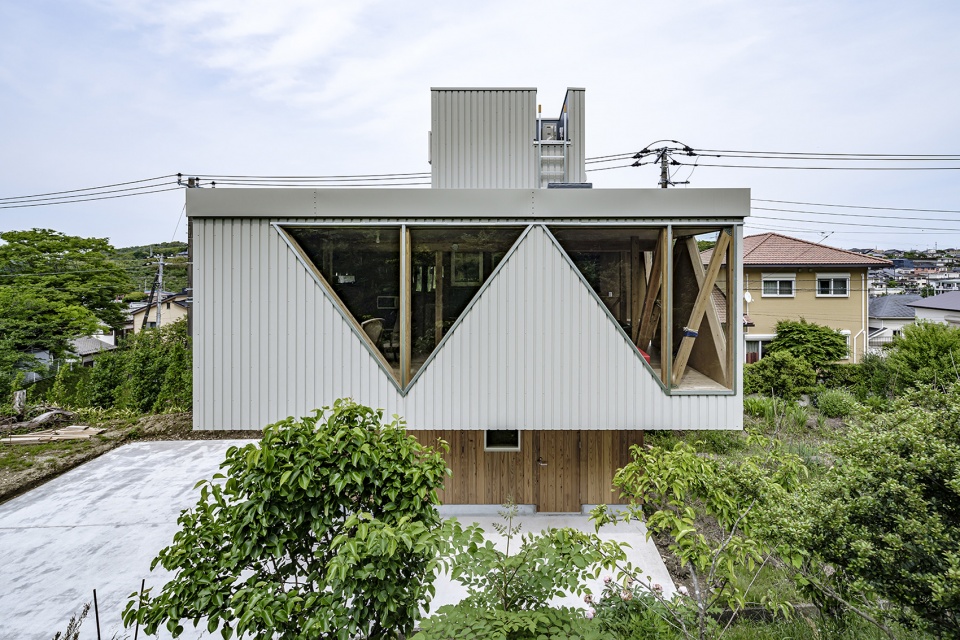 House for G by kurosawa kawara ten Architect
