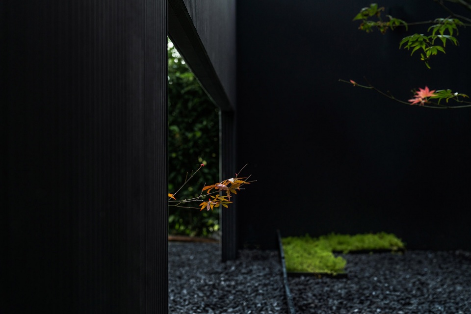 sfeel designer hotel in taikoo li by harmo design