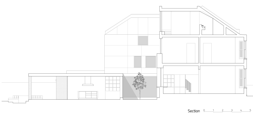 Courtyard House by Yellow Cloud Studio