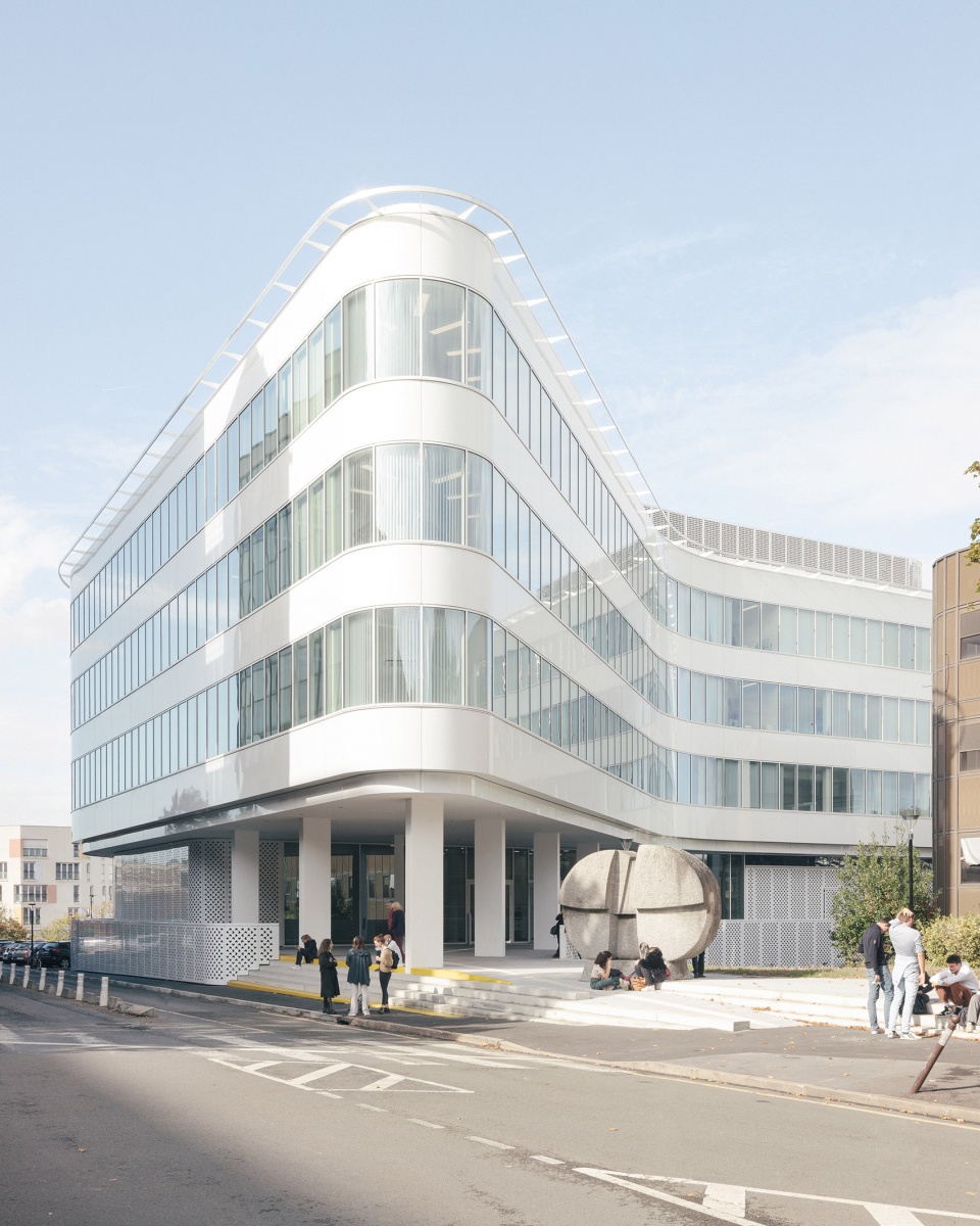 faculty of medicine of kremlin bicetre by pargade architectes