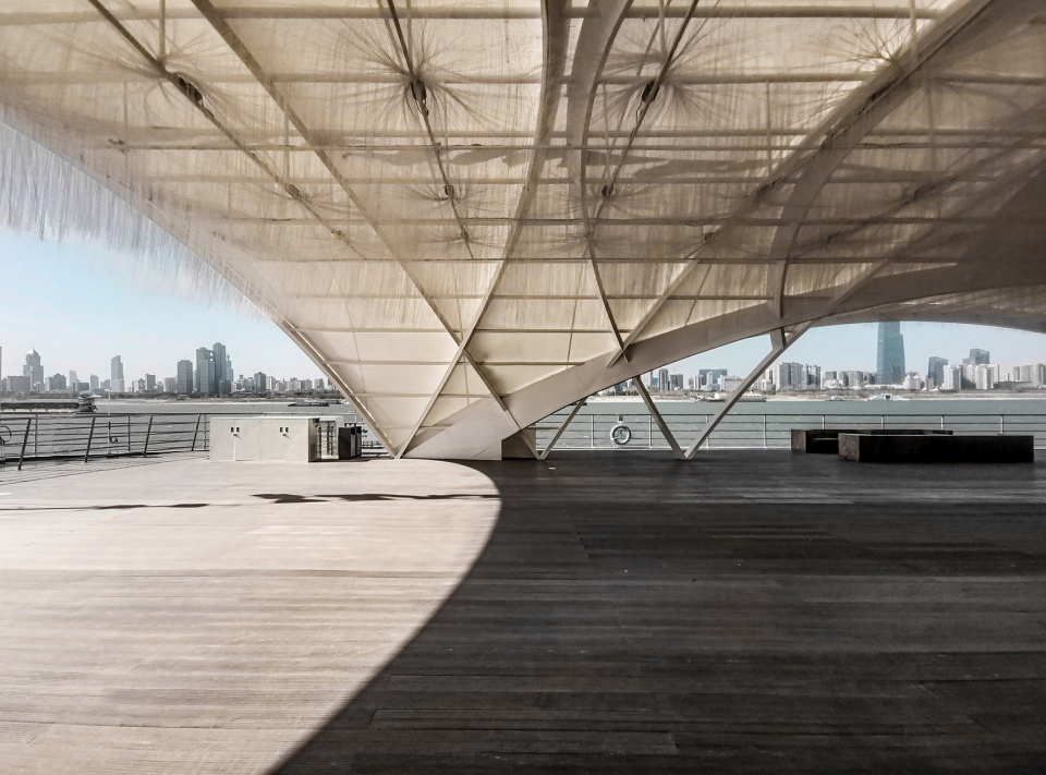 yangtze river wedding cruise ship appearance design by school of architecture and urban planning hust qing studio