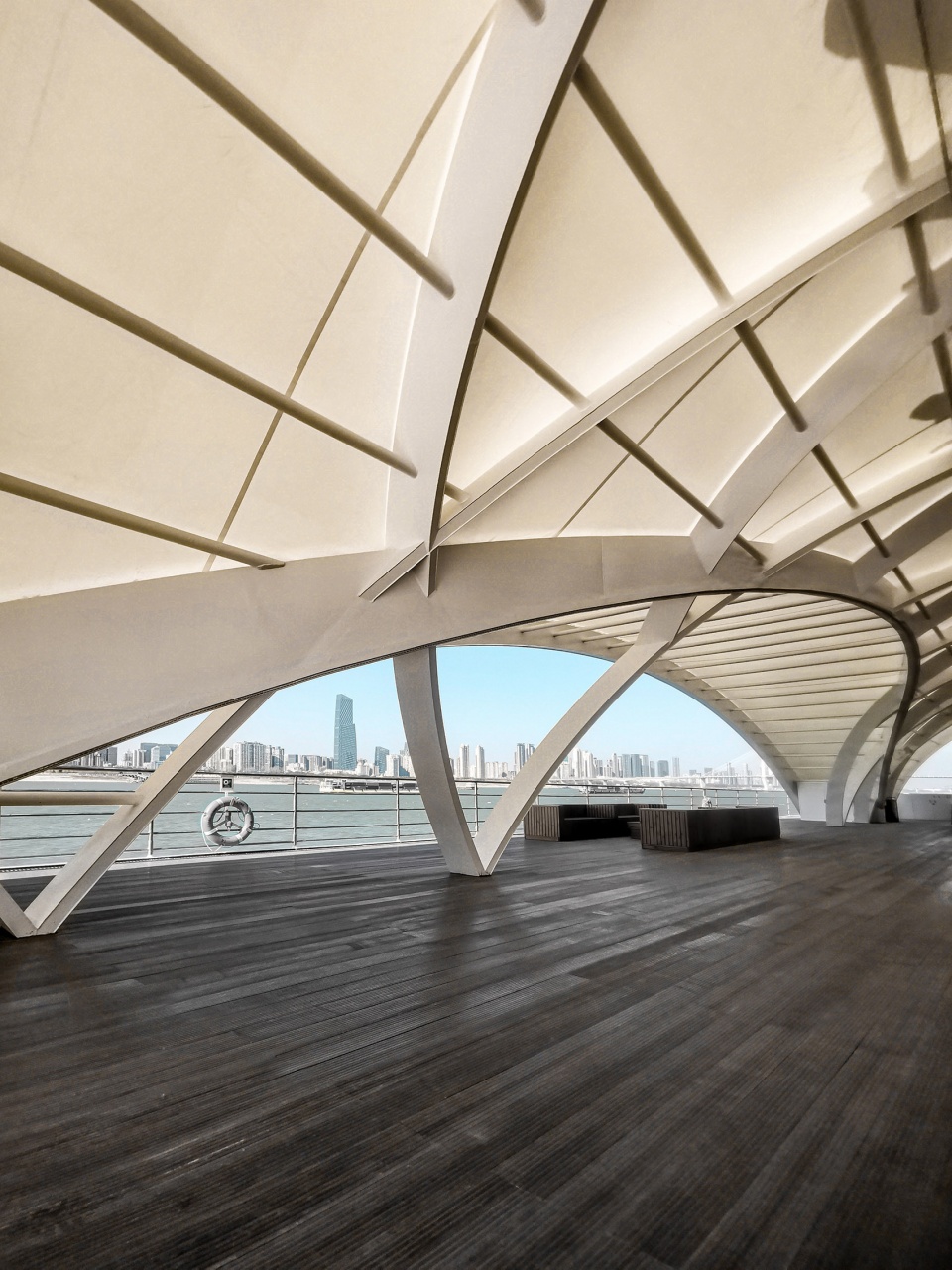 yangtze river wedding cruise ship appearance design by school of architecture and urban planning hust qing studio