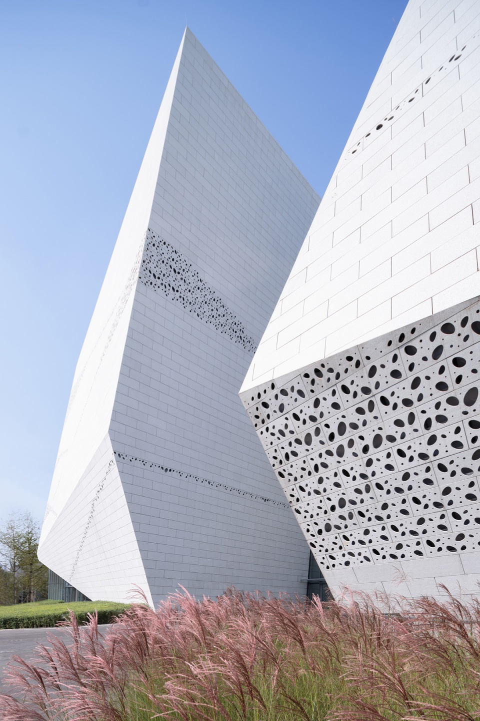 chengdu natural history museum by pelli clarke partners