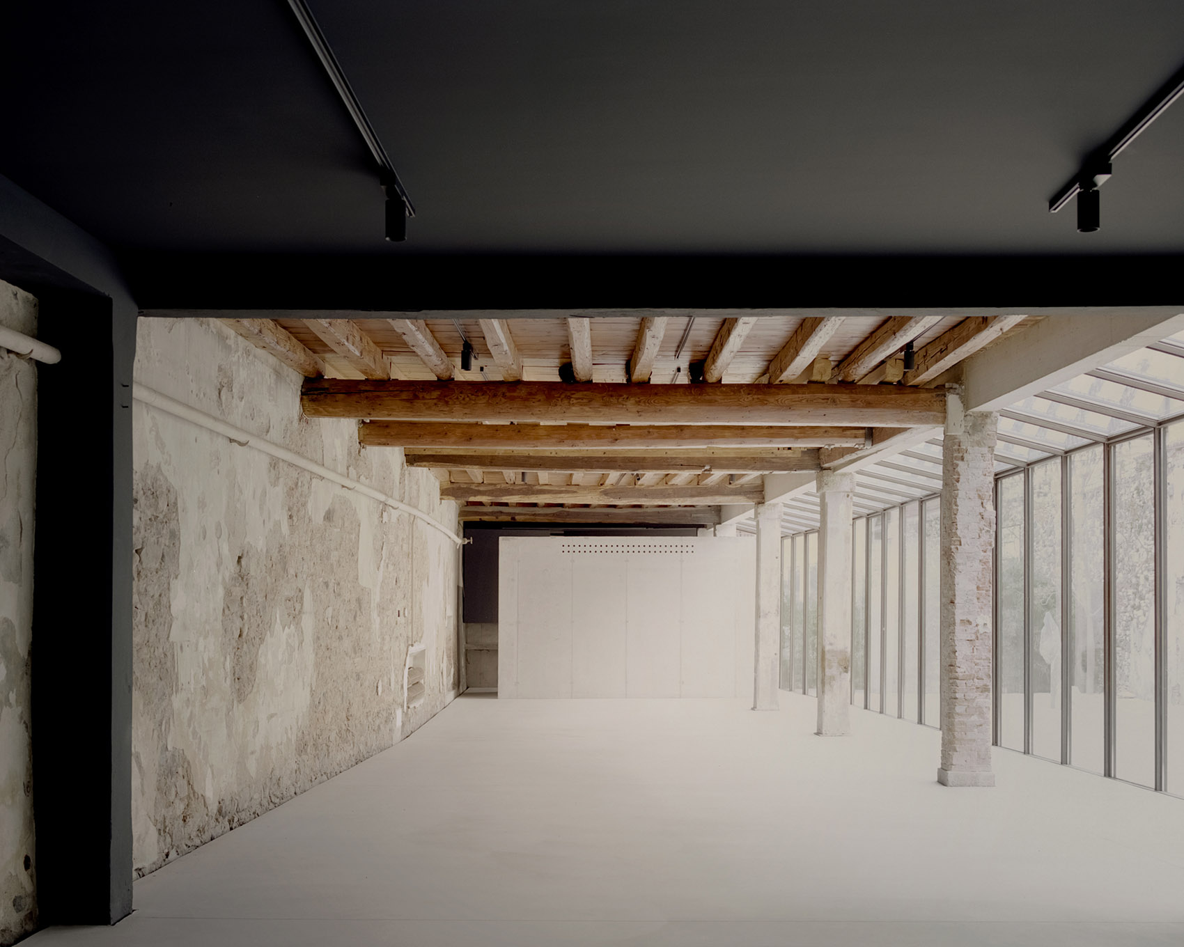 Threshold and Treasure by AMAA 谷德设计网