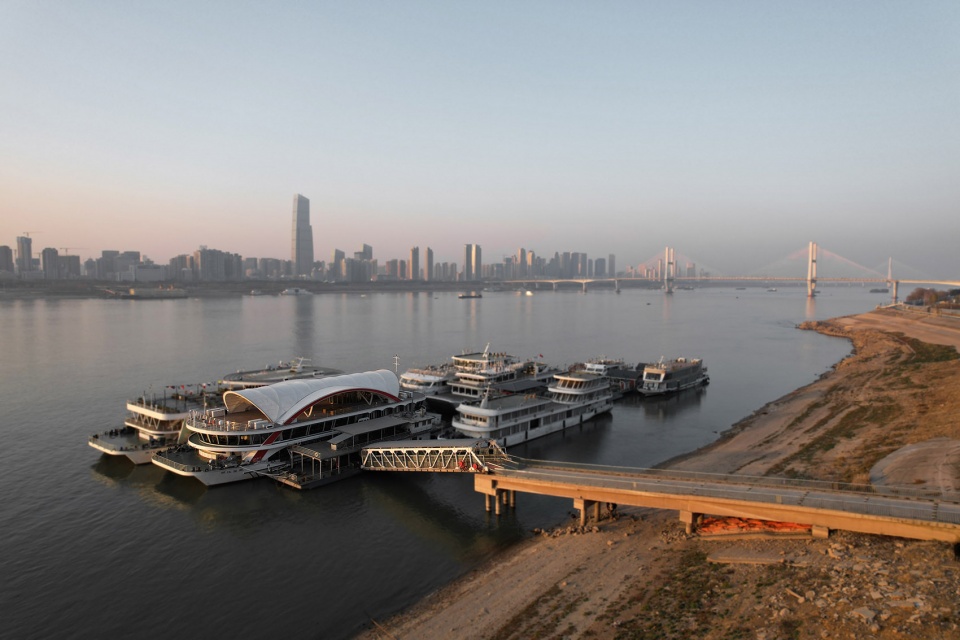 yangtze river wedding cruise ship appearance design by school of architecture and urban planning hust qing studio