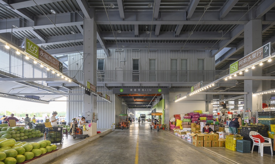 mvrdv completes wholesale market in tainan with publicly accessible roof