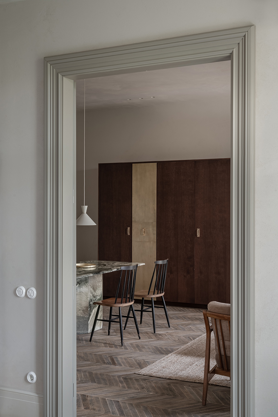 29 Vintage Apartment Decor Ideas That Combine Classic Elegance with ...