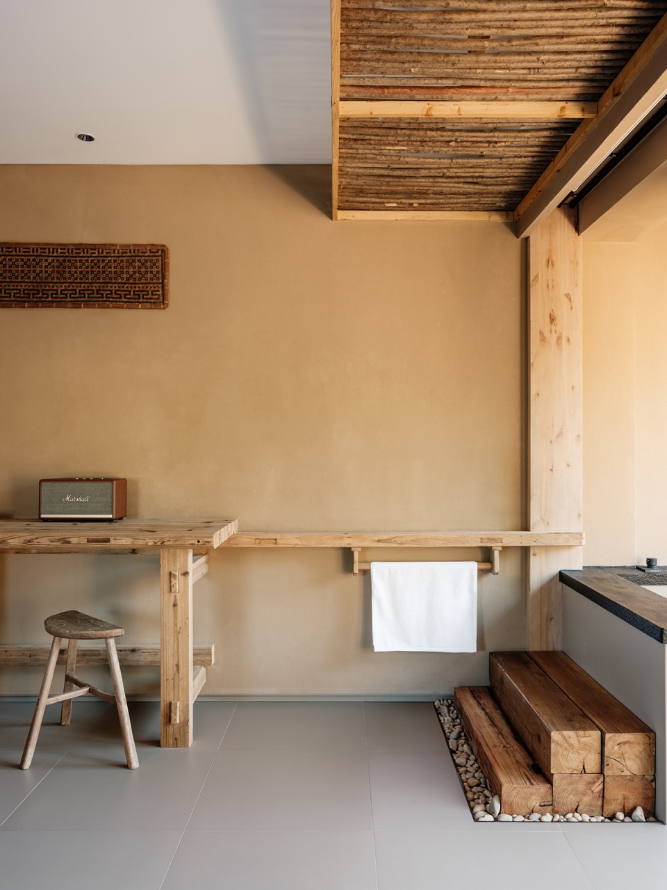 som land by roomoo