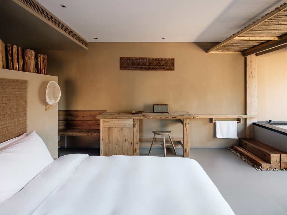 som land by roomoo